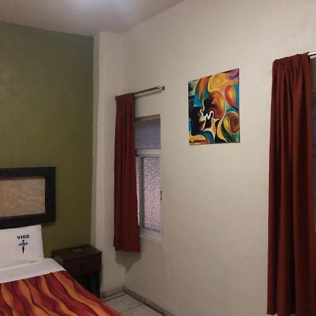 Hotel Vigo Guadalajara Buitenkant foto