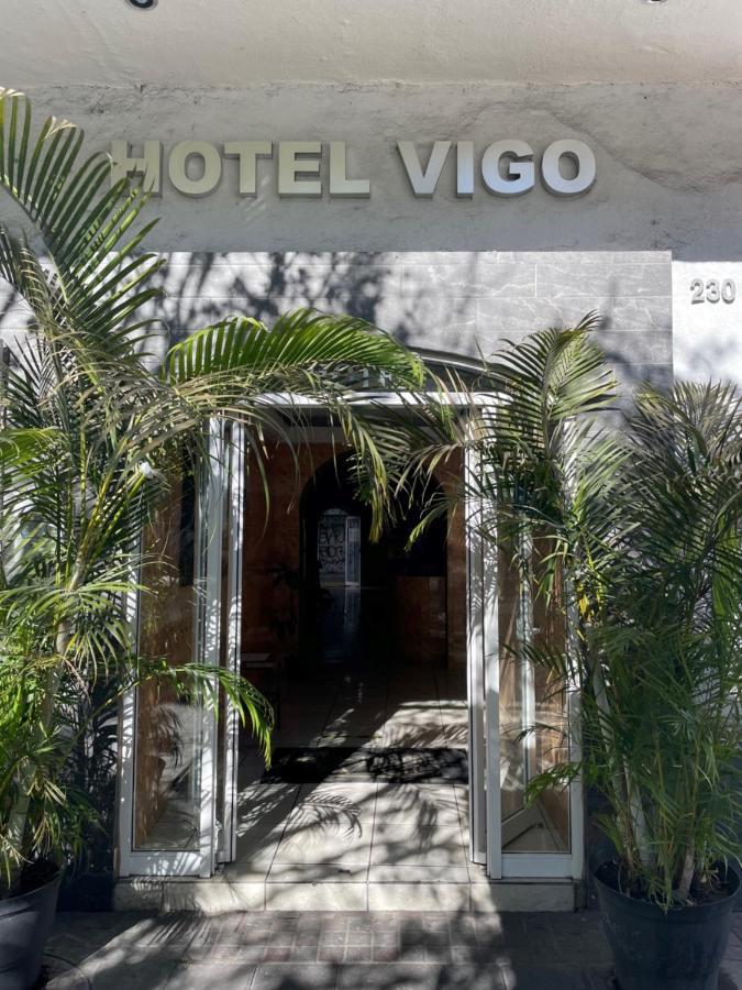 Hotel Vigo Guadalajara Buitenkant foto